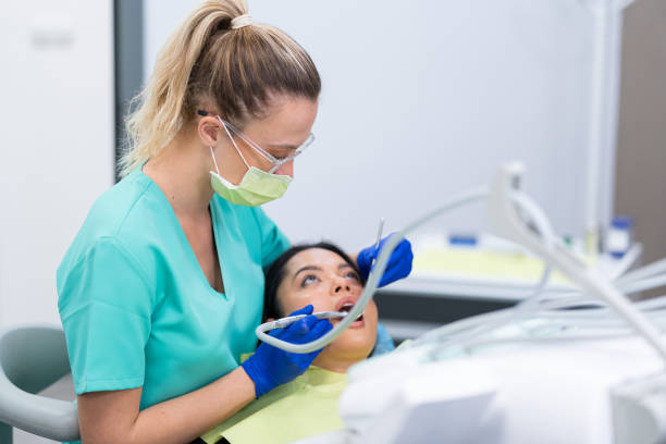 Best Emergency Tooth Extraction in Eastwood, MI